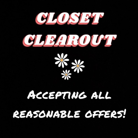 DM ME FOR OFFERS - Picture 1 of 1